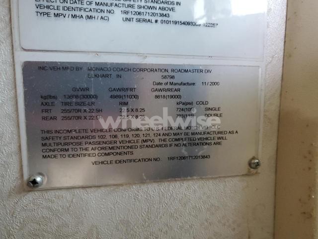 Photo 2 of 2001 ROADMASTER RAIL DYANASTER (VIN 1RF12061712013843)