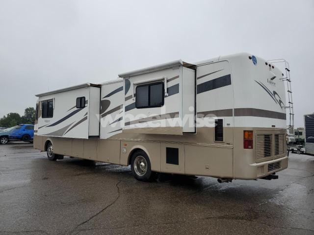 Photo 5 of 2001 ROADMASTER RAIL DYANASTER (VIN 1RF12061712013843)