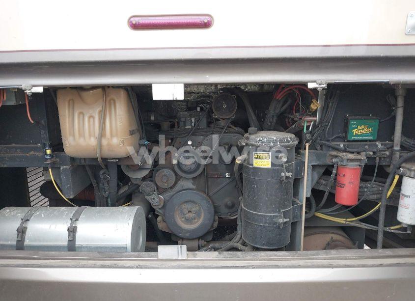 Photo 10 of 2005 Roadmaster Rail MONOCOQUE (VIN 1RF43554152032316)