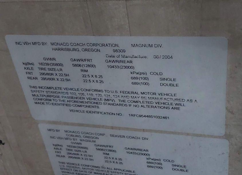 Photo 9 of 2005 Roadmaster Rail MAGNUM B-SERIES AIR (VIN 1RFC9544851032461)