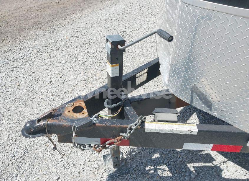 Photo 10 of 2019 Sharp 4 WHEEL 16' ENCLOSED (VIN 1S9BE1620K1870280)