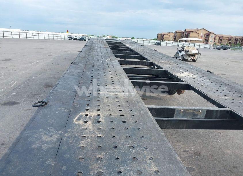 Photo 8 of 2003 Sun Ut N/A (VIN 1S9CT53313P667380)