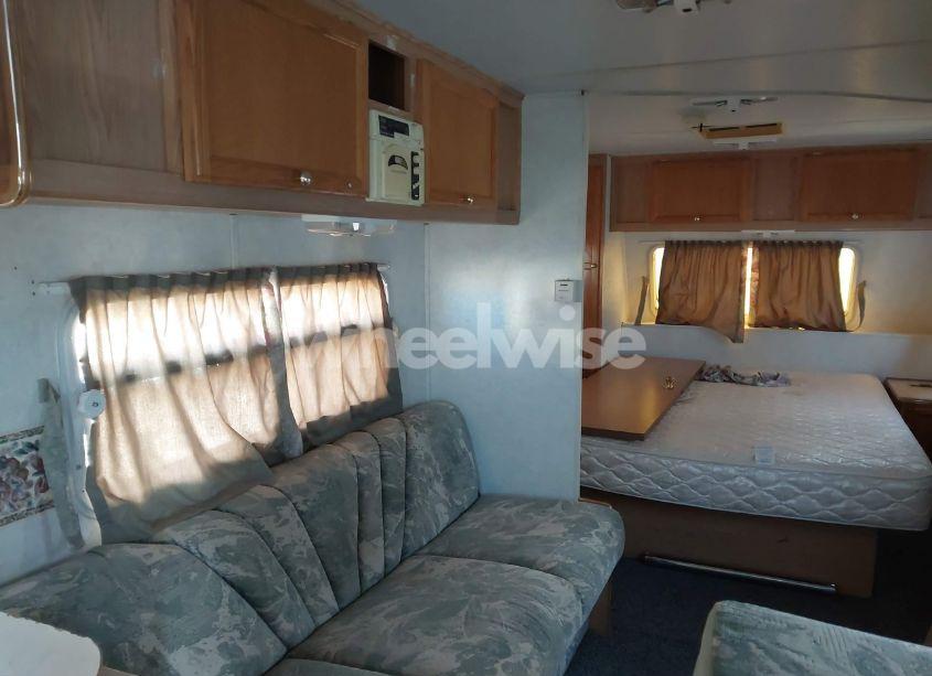 Photo 5 of 2000 Starcraft Starlite (VIN 1SABS02M1Y1EM8530)