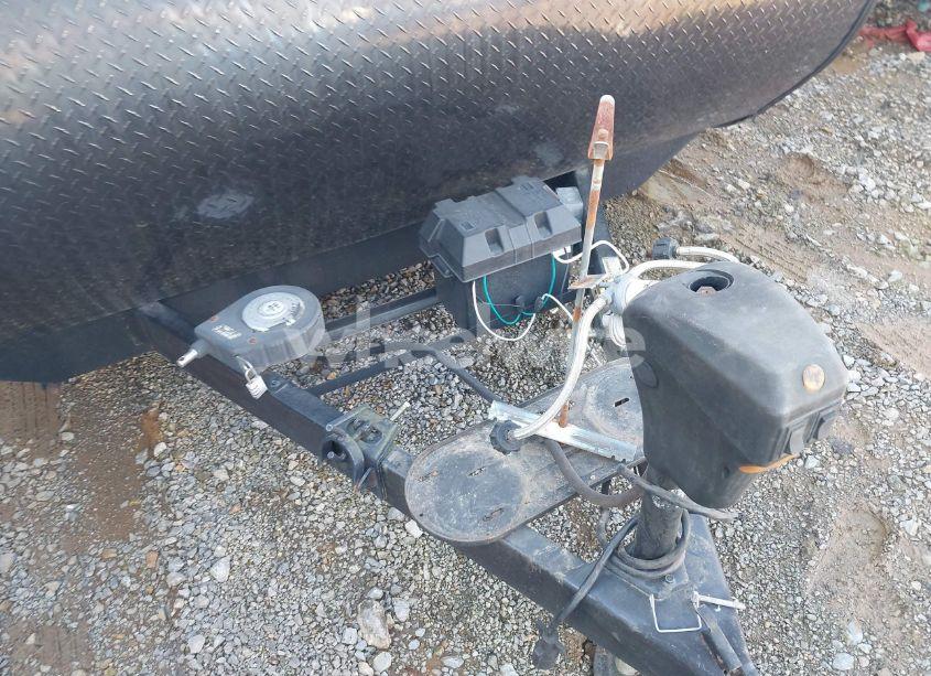 Photo 7 of 2015 Starcraft Travel TRLR (VIN 1SABS0BL4F2JM5074)