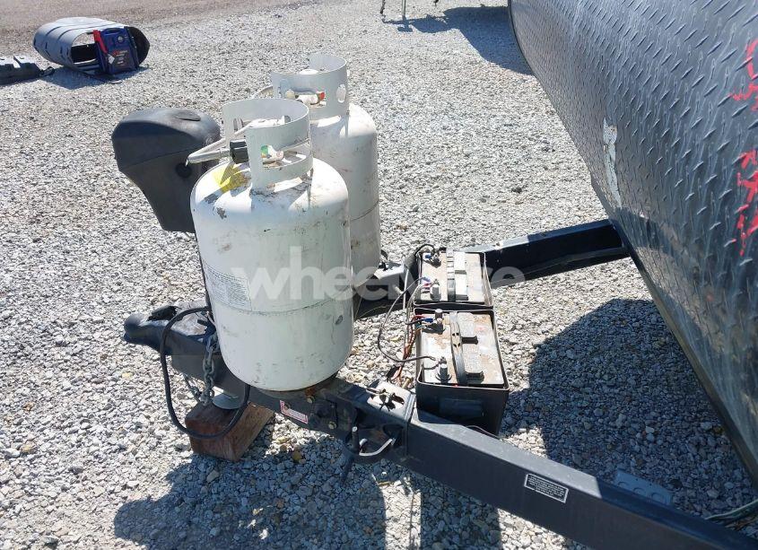 Photo 10 of 2016 Starcraft Launch ULT (VIN 1SABS0BP7G2JZ5116)