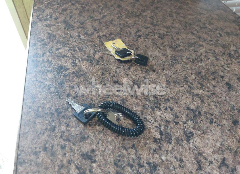 Photo 11 of 2012 Layton Travel TRAILER (VIN 1SE200J20CF000356)