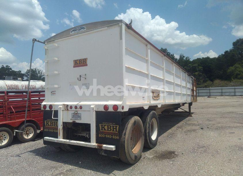 Photo 4 of 2014 Kbh Trailer N/A (VIN 1T9FH4024EC623952)