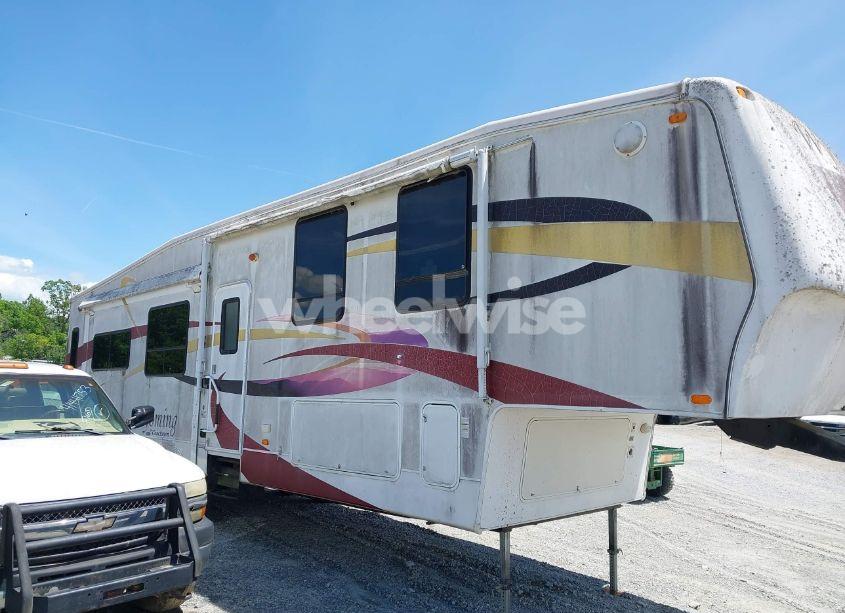 Photo 12 of 2008 Coachmen Hmanwyomin (VIN 1TC3B684281305219)