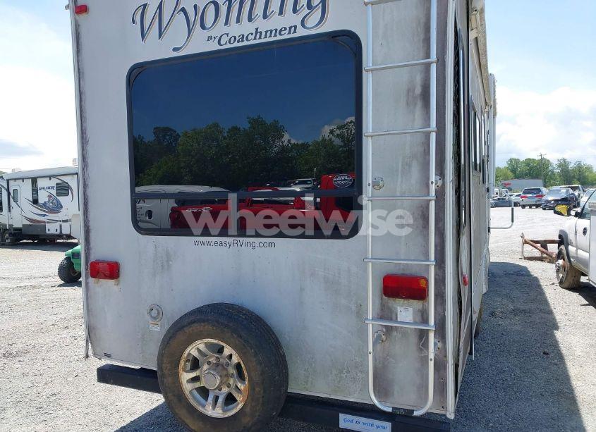 Photo 6 of 2008 Coachmen Hmanwyomin (VIN 1TC3B684281305219)