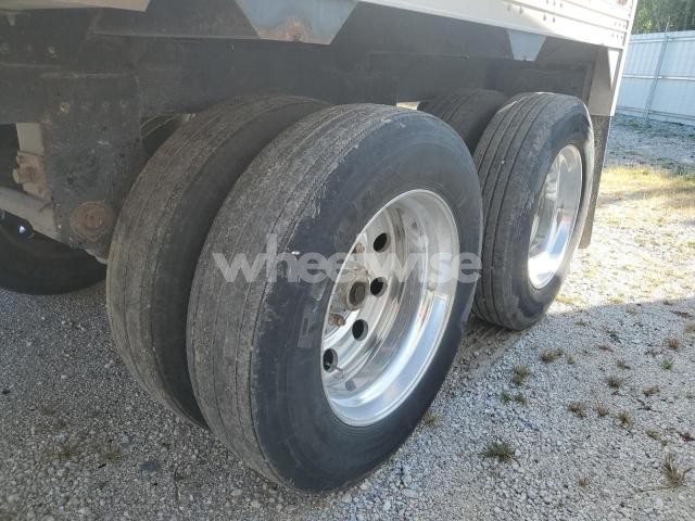 Photo 10 of 2017 TIMPTE GRAIN TRAILER N/A (VIN 1TDH40023HB155280)