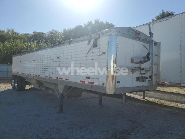 Photo 3 of 2017 TIMPTE GRAIN TRAILER N/A (VIN 1TDH40023HB155280)