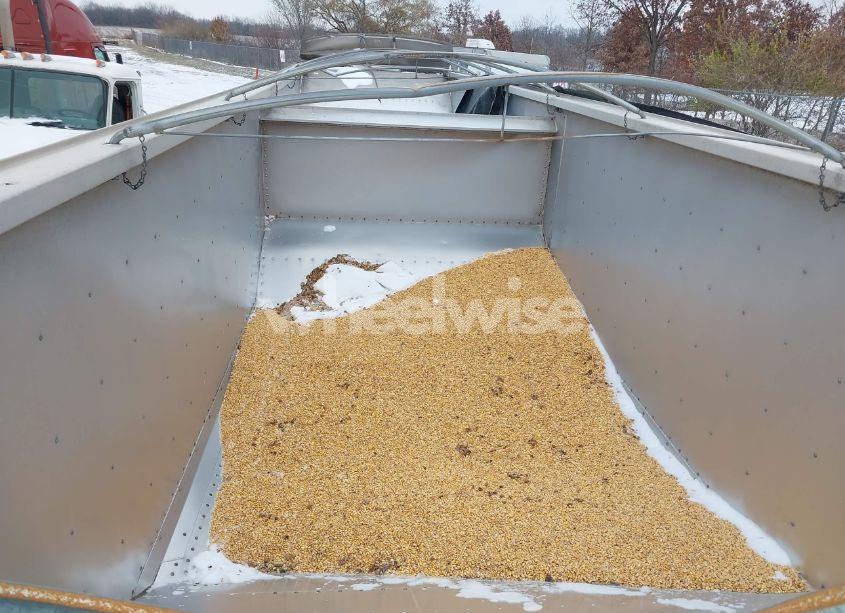Photo 5 of 2009 Timpte Grain SEMI TRAILER (VIN 1TDH400259B122105)