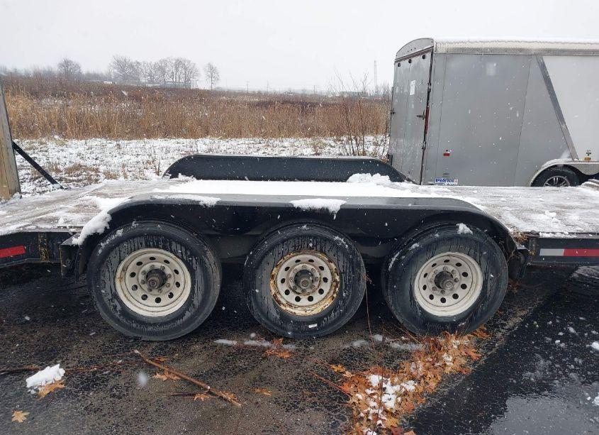 Photo 13 of 2007 Trail King TRAIL KING (VIN 1TKU020367M099040)