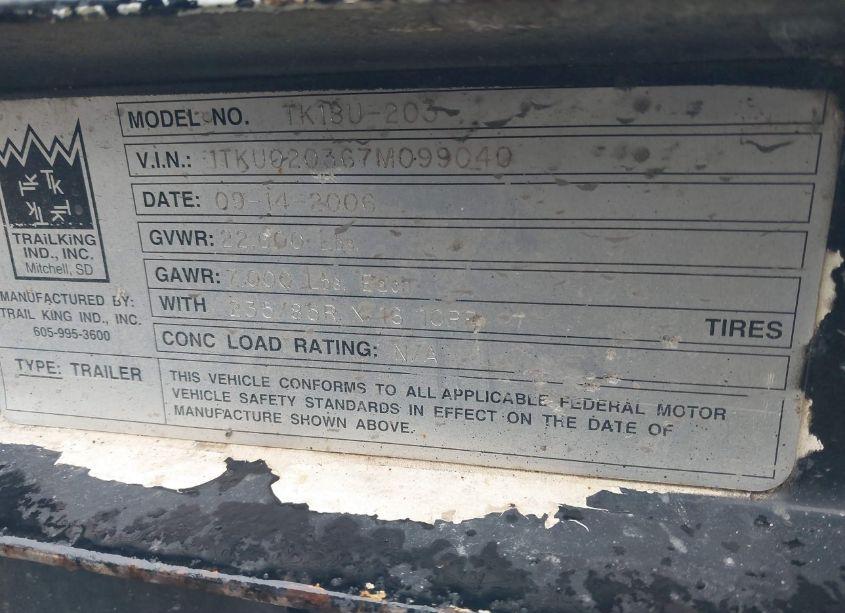 Photo 9 of 2007 Trail King TRAIL KING (VIN 1TKU020367M099040)