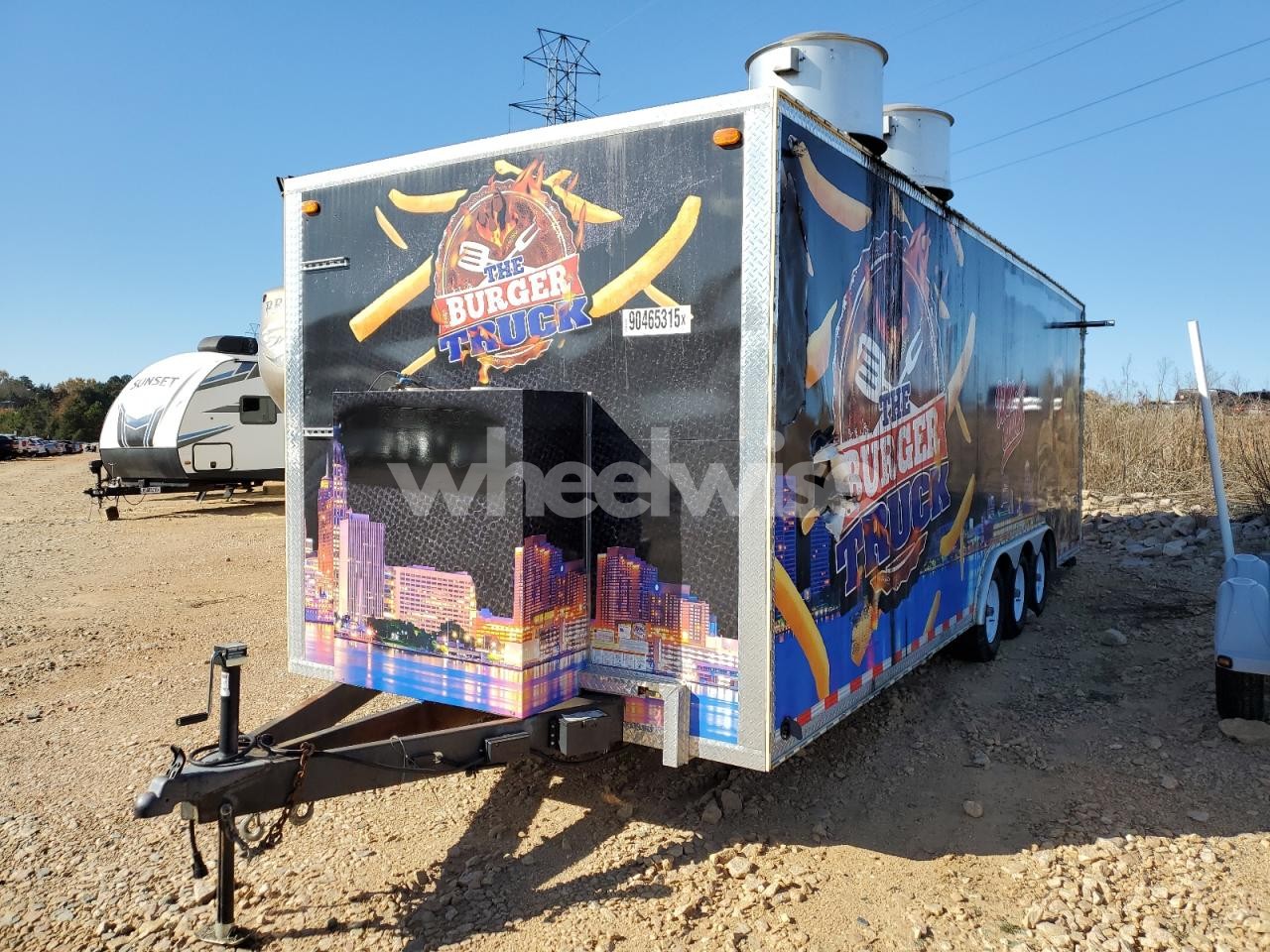 Photo 2 of 2023 UFT MOBILE SOLUTIONS UFT-CT24 FOOD TRAILER (VIN 1U9BE2432PM175005)