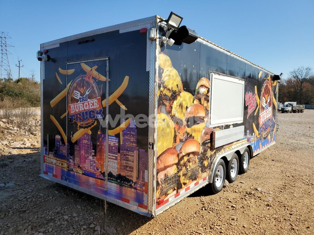 Photo 4 of 2023 UFT MOBILE SOLUTIONS UFT-CT24 FOOD TRAILER (VIN 1U9BE2432PM175005)