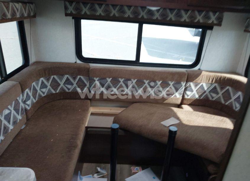 Photo 10 of 2019 Jayco Jay FLIGHT (VIN 1UJBJ0AJ2K77K0097)