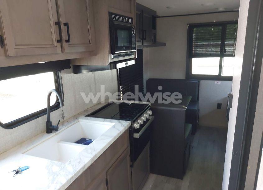 Photo 16 of 2022 Jayco Jay FLIGHT SLX TRAVEL TRAILER (VIN 1UJBJ0BL3N17Z1431)