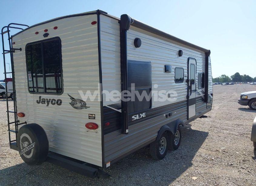 Photo 4 of 2022 Jayco Jay FLIGHT SLX TRAVEL TRAILER (VIN 1UJBJ0BL3N17Z1431)