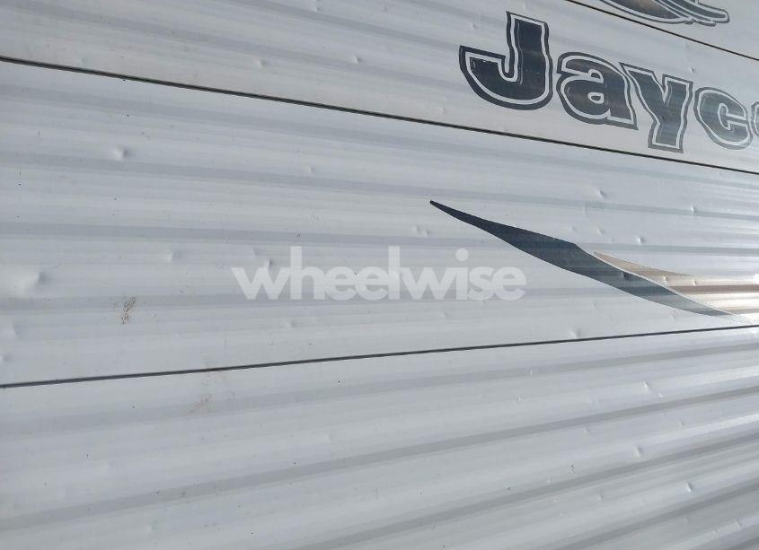 Photo 6 of 2018 Jayco Jay FLIGHT SLX 264BH (VIN 1UJBJ0BN2J17V1661)