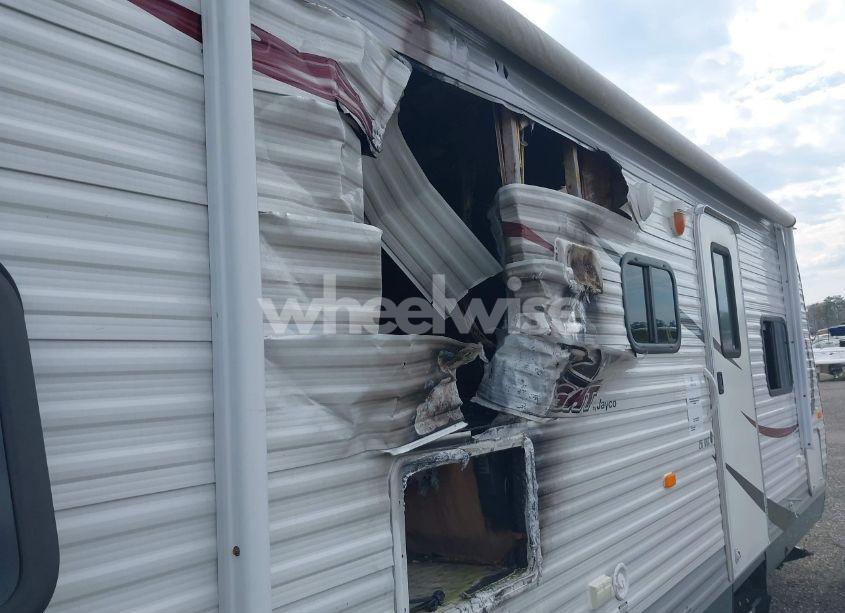 Photo 13 of 2015 Jayco Other (VIN 1UJBJ0BP2F1TD0124)