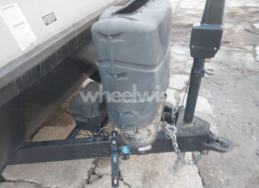 Photo 7 of 2016 Jayco Camper N/A (VIN 1UJBJ0BR8G1TC0412)