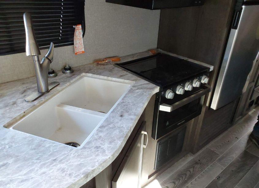 Photo 16 of 2020 Jayco Slx N/A (VIN 1UJBJ0BRXM17X0210)