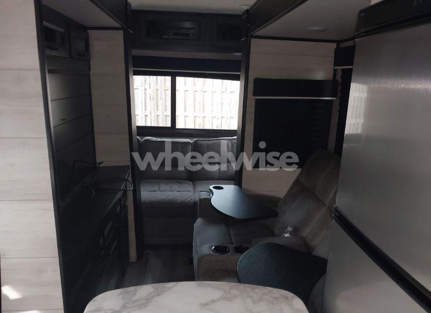 Photo 8 of 2022 Jayco Camper N/A (VIN 1UJBJ0BT0N1TY0097)