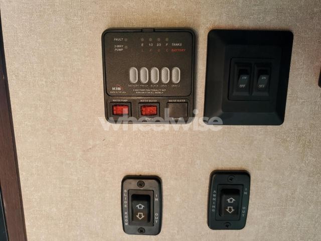 Photo 9 of 2020 JAYCO JAY FLIGHT N/A (VIN 1UJBJ0BT5L17T0191)