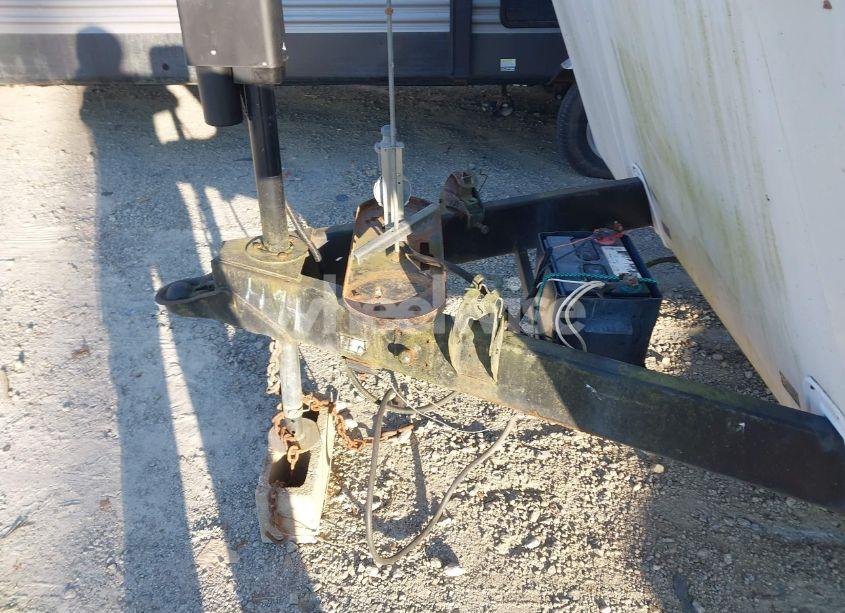 Photo 10 of 1998 Jayco Designer N/A (VIN 1UJBJ0ZP8W1SA0106)