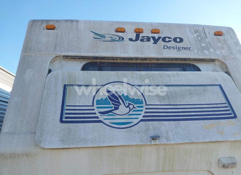 Photo 6 of 1998 Jayco Designer N/A (VIN 1UJBJ0ZP8W1SA0106)