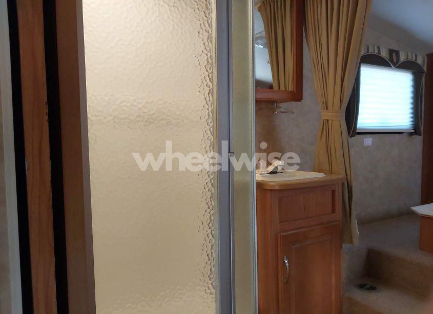 Photo 7 of 2008 Eagle 30.5rls SUPER LITE 0 (VIN 1UJCJ02R081PA0124)