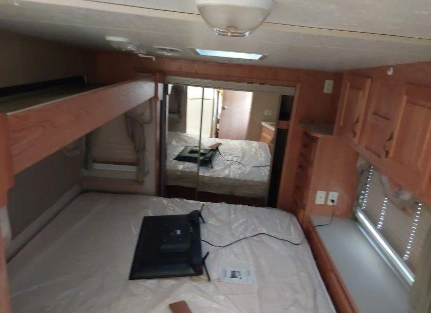 Photo 14 of 2005 Jayco Designer 31RLTS (VIN 1UJCJ02R251SG0130)