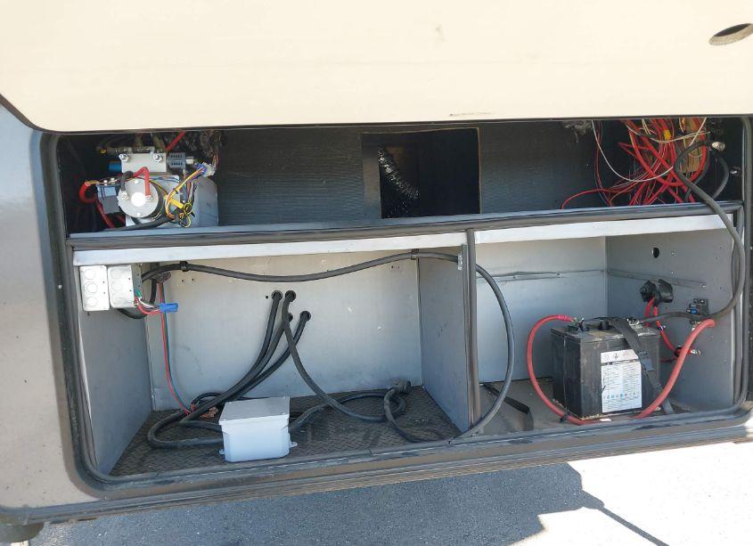 Photo 16 of 2021 Jayco Other N/A (VIN 1UJCJ0BV3M1LF0298)