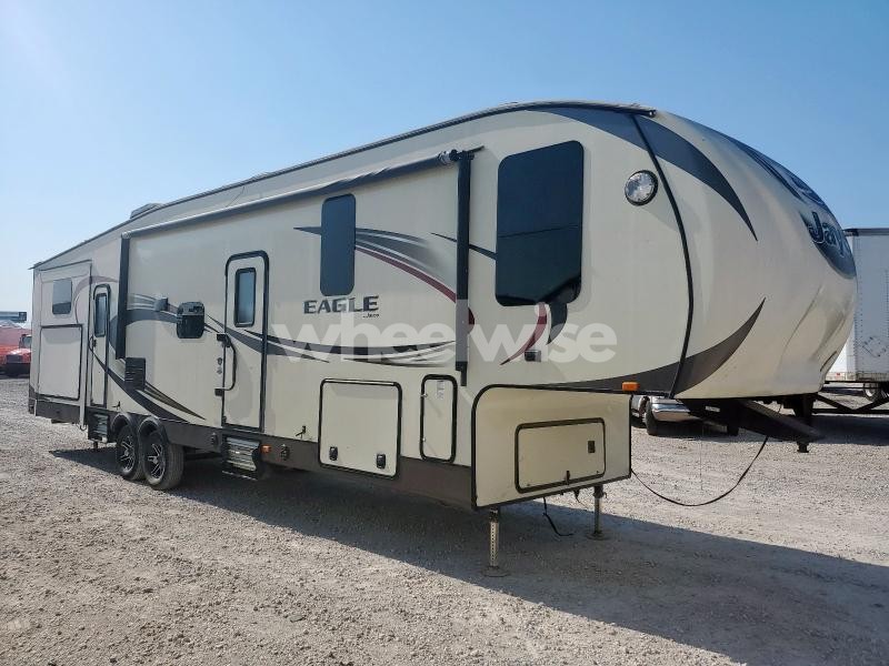 Photo 5 of 2016 JAYCEE EAGLE N/A (VIN 1UJCJ0BV7G1WJ0095)