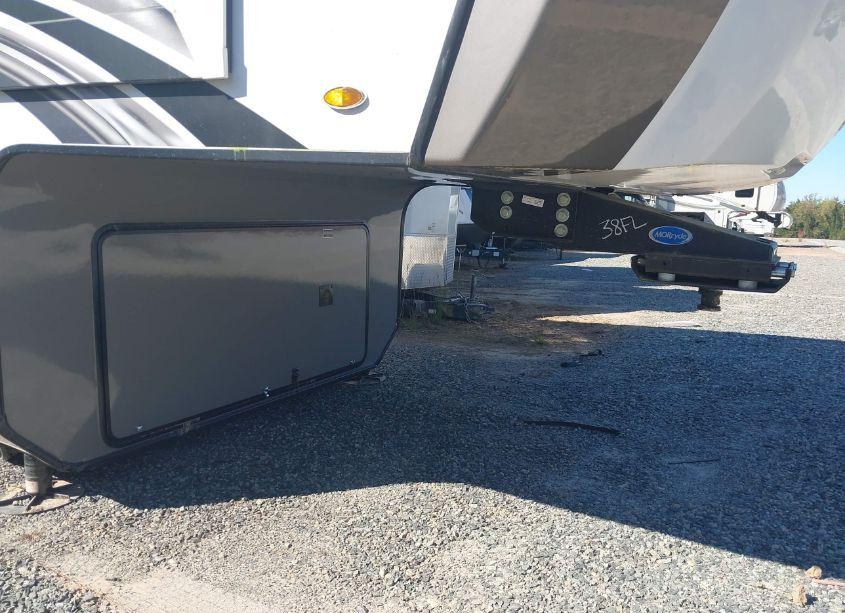 Photo 7 of 2021 Jayco North POINT (VIN 1UJCJ0BVXM1LR9020)