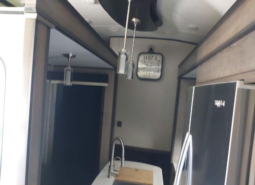 Photo 8 of 2021 Jayco North POINT (VIN 1UJCJ0BVXM1LR9020)