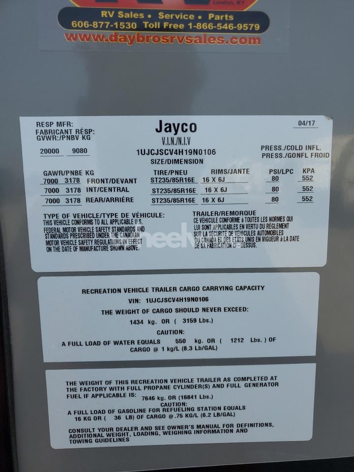 Photo 10 of 2017 JAYCO SEISMIC N/A (VIN 1UJCJSCV4H19N0106)