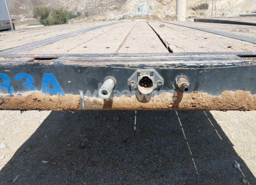 Photo 7 of 1998 Utility Trailer MFG UNKNOWN (VIN 1UYFS1294WA253509)