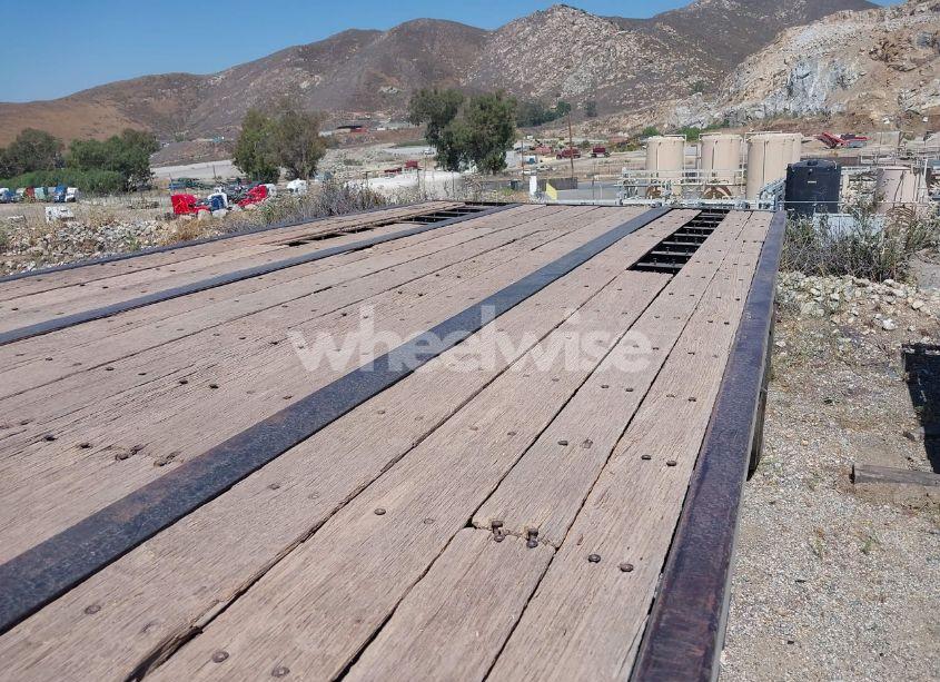 Photo 8 of 1998 Utility Trailer MFG UNKNOWN (VIN 1UYFS1294WA253509)