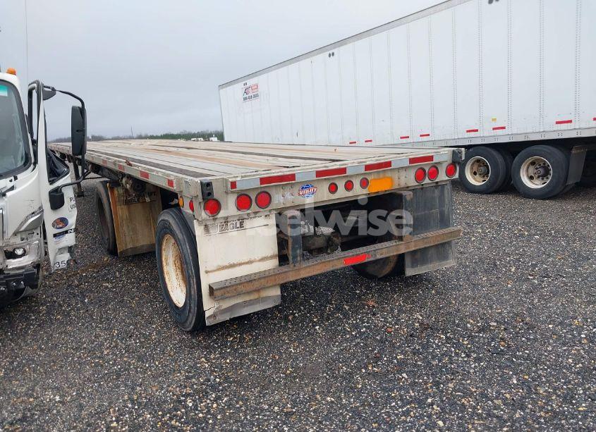 Photo 3 of 2000 Utility Trailer MFG (VIN 1UYFS2483YA938601)