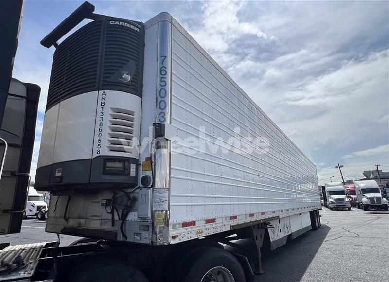 Photo 2 of 2015 Utility Trailer MFG UTILITY TRAILER MFG (VIN 1UYVS2537FM271803)