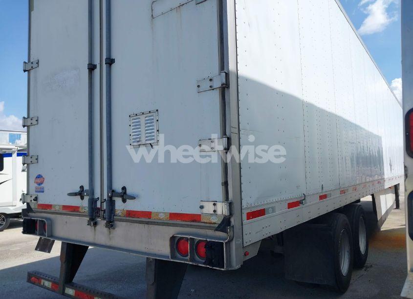 Photo 4 of 2015 Utility Trailer MFG UTILITY TRAILER MFG (VIN 1UYVS2537FP152308)