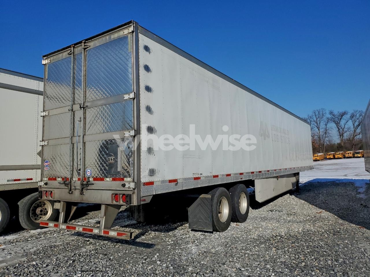 Photo 4 of 2018 UTILITY REEFER TRLR - REFRIGERATED VAN TRAILER (VIN 1UYVS2538K6715107)
