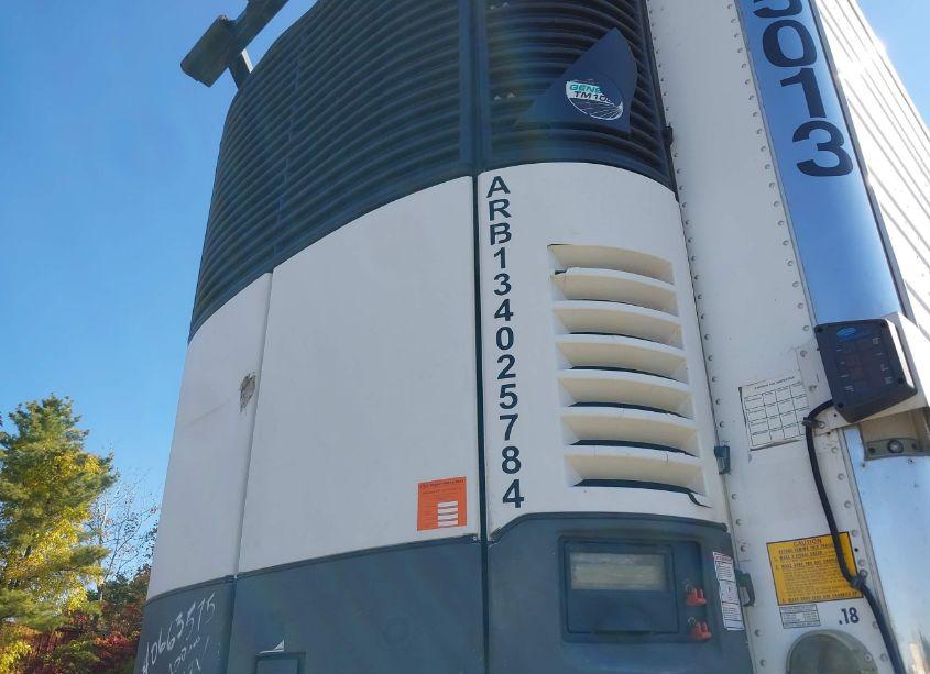 Photo 10 of 2015 Utility Trailer MFG UTILITY TRAILER MFG (VIN 1UYVS253XFM271813)