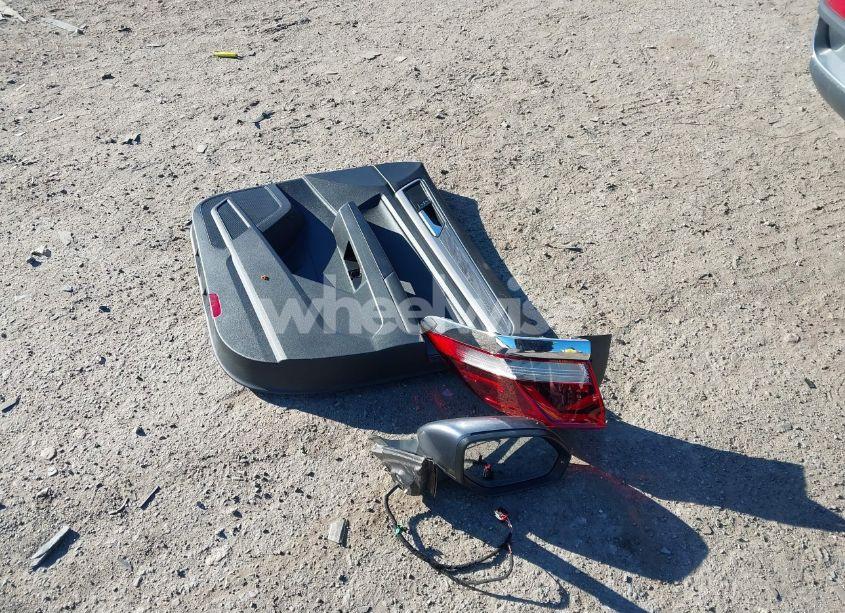 Photo 12 of 2020 Volkswagen Atlas CROSS SPORT 3.6L V6 SE W/TECHNOLOGY/3.6L V6 SE W/TECHNOLOGY R-LINE (VIN 1V21E2CA2LC212129)