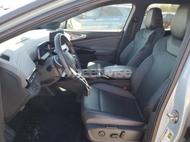 2024 VOLKSWAGEN ID.4 S (VIN 1V25MPE84RC012437) main photo