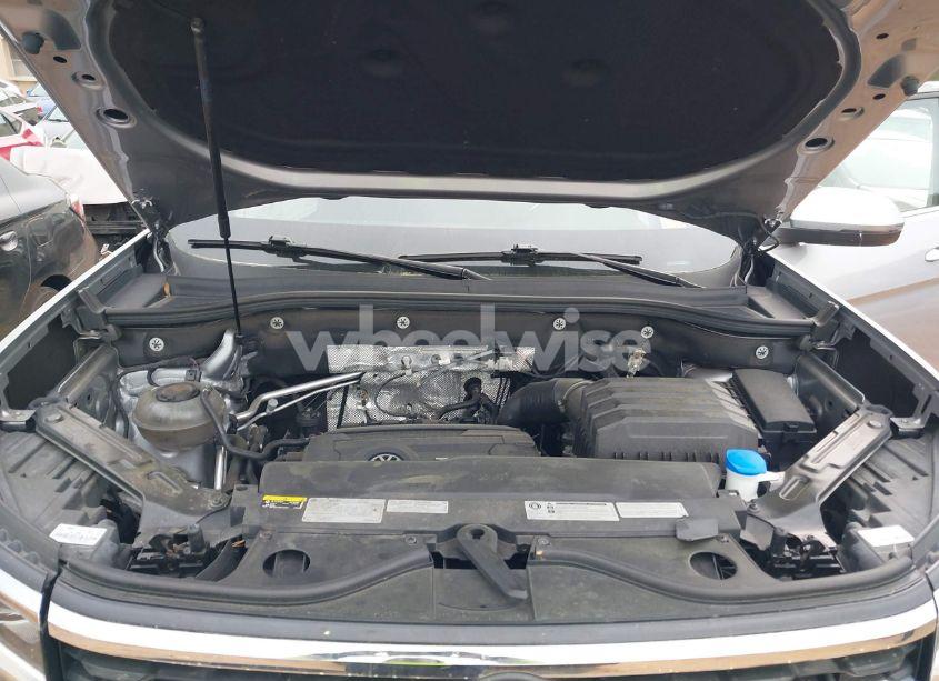 Photo 10 of 2020 Volkswagen Atlas CROSS SPORT 2.0T SE W/TECHNOLOGY/2.0T SE W/TECHNOLOGY R-LINE (VIN 1V26C2CA5LC206661)