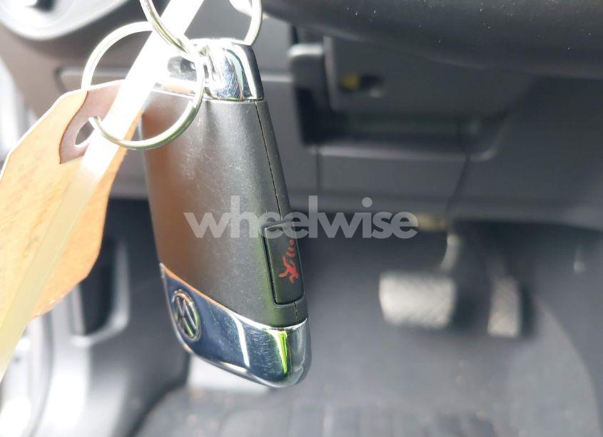 Photo 11 of 2020 Volkswagen Atlas CROSS SPORT 2.0T SE W/TECHNOLOGY/2.0T SE W/TECHNOLOGY R-LINE (VIN 1V26C2CA5LC206661)