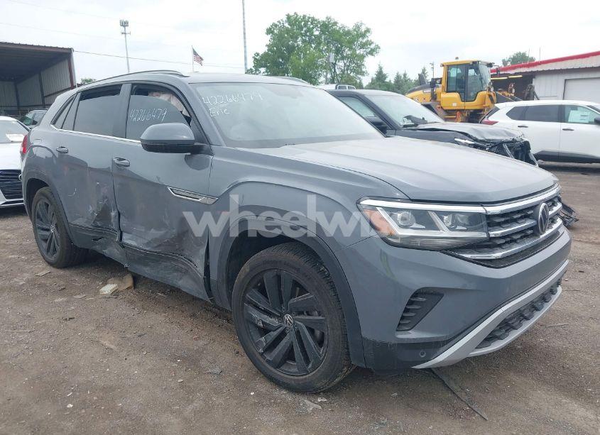 2020 Volkswagen Atlas CROSS SPORT 2.0T SE W/TECHNOLOGY/2.0T SE W/TECHNOLOGY R-LINE (VIN 1V26C2CA7LC227060) main photo